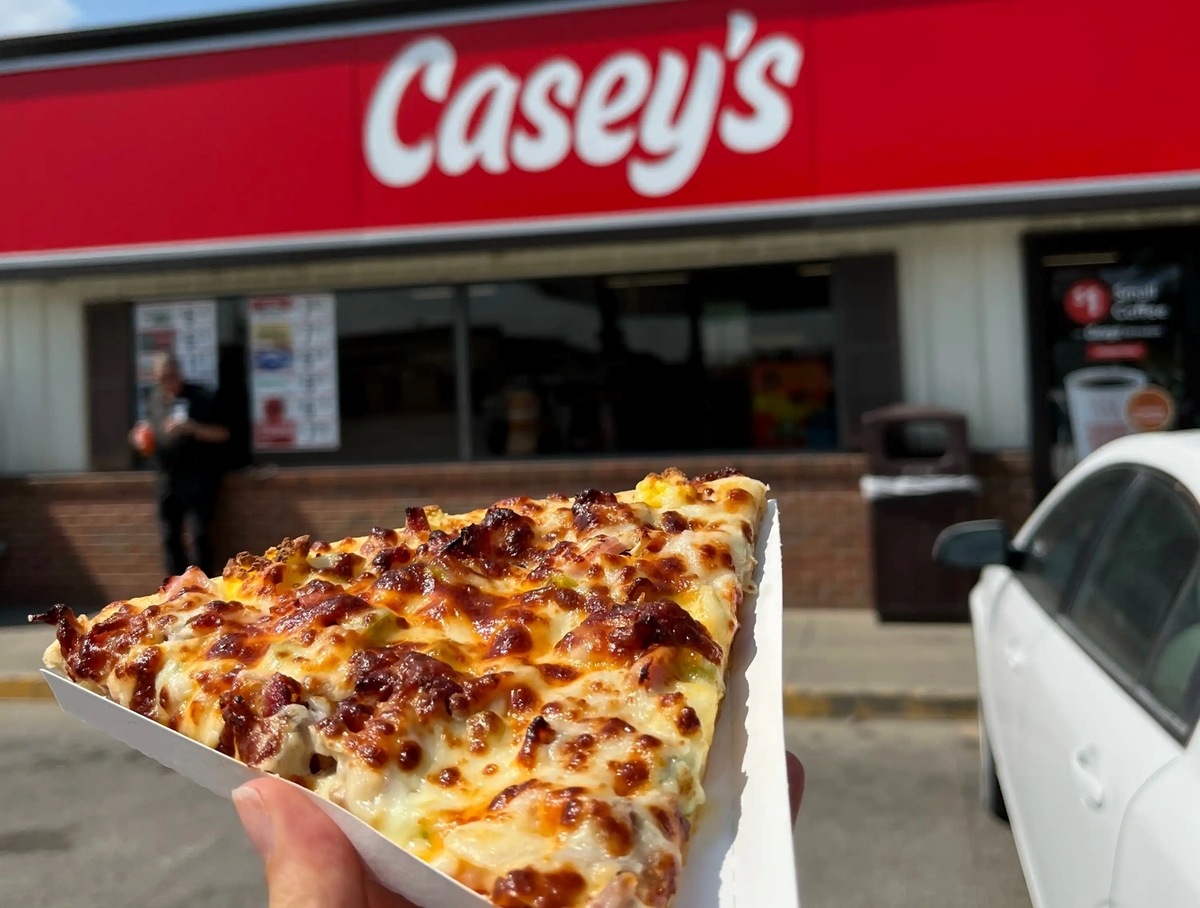 Casey's Aims to Open at Least 400 New Stores Over Next Three Years